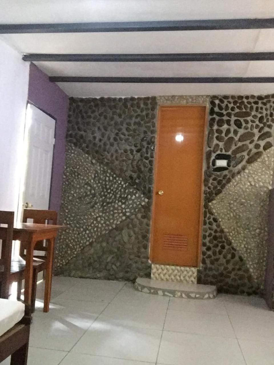 Larmar Bed And Breakfast Puerto Princesa Exterior photo