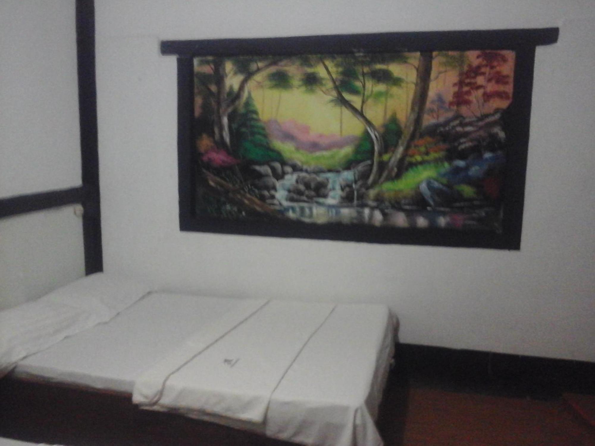 Larmar Bed And Breakfast Puerto Princesa Exterior photo